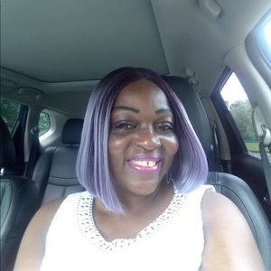 Meet your Posher, Debra